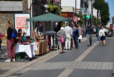 LES SAMEDIS, VOTRE CENTRE VILLE S'ANIME